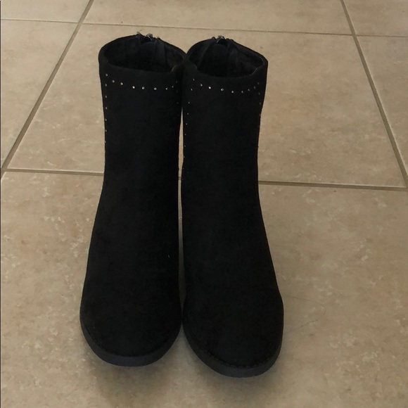 Sale💋Black Ankle Boots - Picture 2 of 4